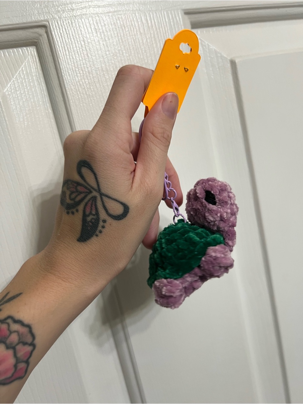 Mini Crocheted Turtle Keychain 🐢 - Picture 3 of 10